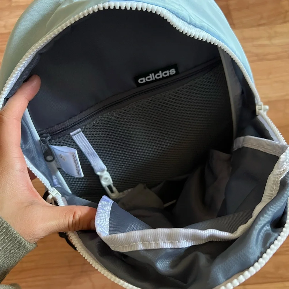 Adidas Linear Backpack - Picture 4 of 5